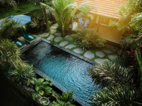 Cozy Jungle View 1-Bedroom Villa with Private Pool